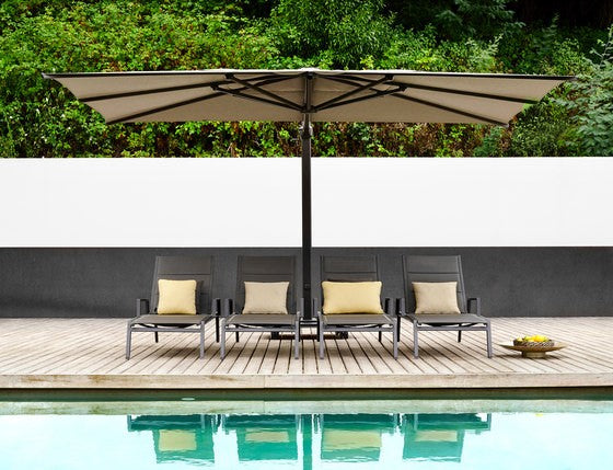 Jardinico Giant Sidepost Crank Lift Patio Umbrella JCP.401