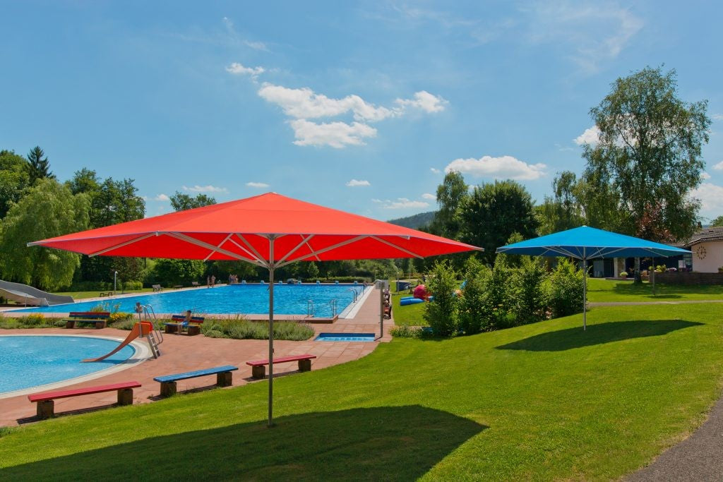 23' Custom Octagon Umbrellas