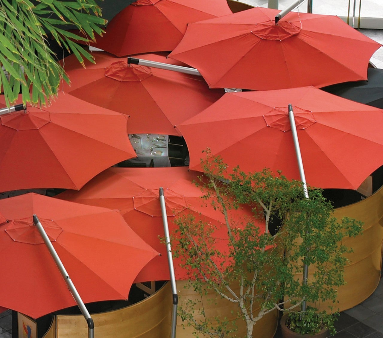 Shademaker Orion 9'9 Octagon Crank Lift Patio Umbrella (SMOR30)