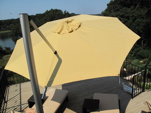 Shademaker Sirius 9'9 Octagon Crank Lift Patio Umbrella (SMSR30)